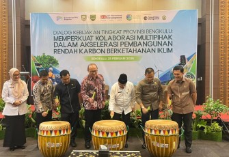 Pemprov Bengkulu–Bappenas Perkuat Kolaborasi Multipihak untuk Percepat Pembangunan Rendah Karbon dan Tangguh Iklim/Foto : MC 
