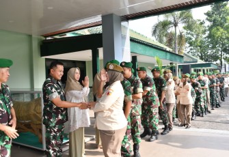 Dandim 0802/Ponorogo Letkol Arh Farauk Saputra 