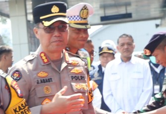 Kabid Humas Polda Jatim Kombes Pol Jules Abraham Abast