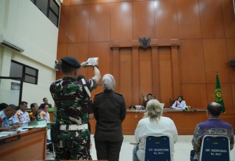 Sidang Perdana Kasus Dugaan Korupsi Satelit Navayo saat Digelar di Pengadilan Militer Tinggi II Jakarta