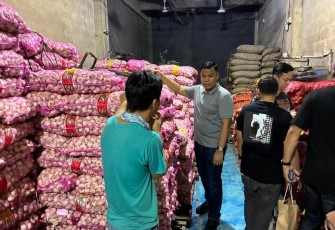 Barang bukti penyelundupan banwang dan cabai di Pontianak
