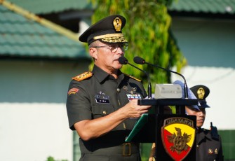 Pangdam IX/Udayana Mayjen TNI Piek Budyakto
