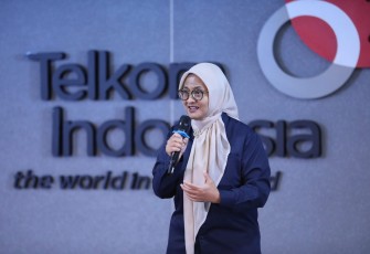 Dirut PT Telkom Dian Siswarini