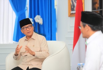 Menteri Desa dan Pembangunan Daerah Tertinggal (Mendes PDT) Yandri Susanto menerima audiensi Rektor Universitas Islam Negeri Sultan Maulana Hasanuddin (UIN SMH) Banten Muhammad Ishom beserta jajaran di kantor Kemendes PDT, Jakarta, Selasa (2/6/2026)