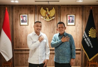 Terima Audiensi Gubernur Ansar, Wamen Giring Nyatakan Dukungan Pembangunan Museum dan Monumen Tugu Bahasa