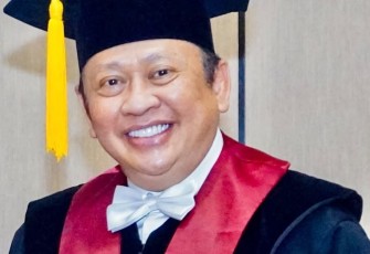Bambang Soesatyo, Anggota DPR RI/Ketua MPR RI ke-15/Ketua DPR RI ke-20/Ketua komisi III DPR RI ke-7/Dosen Pascasarjana (S3) Ilmu Hukum Universitas Borobudur, Universitas Jayabaya dan Universitas Pertahanan (Unhan) 