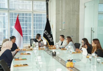Wakil Menteri Ekonomi Kreatif, Irene Umar, menerima audiensi dari Cap Bali di Kantor Kementerian Ekraf, Jakarta, Kamis (11/6/2026)