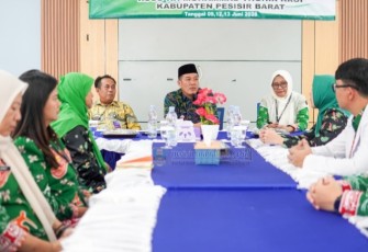 Bupati Dedi Irawan Terima Kunjungan LARS DHP di RSUD KH Muhammad Thohir Krui