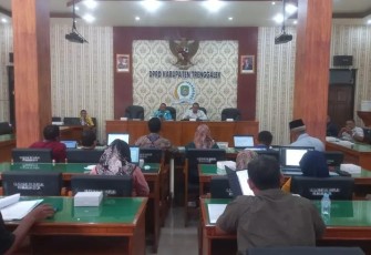 Pansus II DPRD Trenggalek, Rapat Kerja Dengan Tim Asistensi 