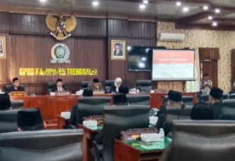Situasi rapat paripurna DPRD Kabupaten Trenggalek