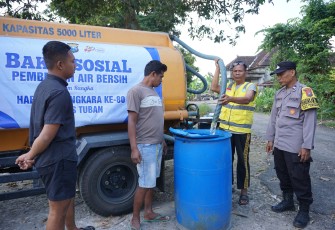 Polres Tuban Gelar Baksos Sambut Hari Bhayangkara ke 80, Droping 40 Ribu Liter Air Bersih di 3 Desa