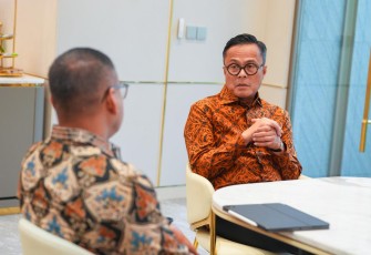 Kepala BP BUMN sekaligus COO Danantara, Dony Oskaria, menggelar pertemuan dengan Direktur Utama PT Pupuk Indonesia Holding Company (PIHC)