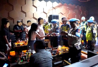 Pomau Lanud Sjamsudin Noor Bersama Polri Gelar Razia THM