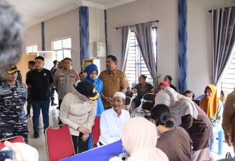 Wabup Bintan Deby Maryanti Apresiasi Program Bhakti Sosial dan Pemeriksaan Kesehatan Gratis Lanal Bintan