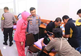 Senyum Bahagia Warnai Hari Bhayangkara ke-80 Saat Polres Ngawi Layani Ratusan Anak Khitanan Massal