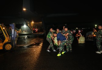 Perluas Akses Air Bersih dan Listrik di Papua, TNI AD Kirim Dukungan Program Manunggal Air dan Papua Terang