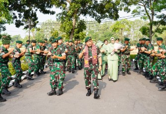 Keluarga Prajurit Yonarmed 12 Dikuatkan