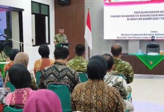 Kepala Staf Kodim 0807/Tulungagung Mayor Arh Untung Wiyono, S.T., membuka kegiatan Penguatan Karakter Kebangsaan bagi Aparatur Sipil Negara (ASN) di wilayah Kodim 0807/Tulungagung