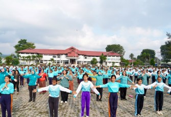 Ketua Umum Tim Penggerak Pemberdayaan dan Kesejahteraan Keluarga (TP PKK) Tri Tito Karnavian