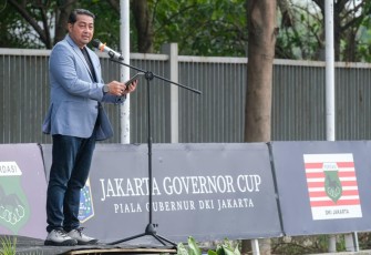 Menteri Ekonomi Kreatif, Teuku Riefky Harsya, memberikan sambutan pada AEF/Mantena Cup Jakarta 2026 FEI CSI1* International Jumping Competition dan Piala Gubernur DKI Jakarta: Equinara Pulomas Open 2026 di Jakarta International Equestrian Park, Jakarta, Sabtu (27/6/2026)