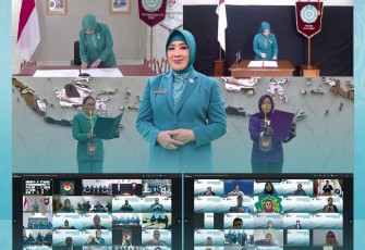 Ketua Umum Tim Penggerak Pemberdayaan dan Kesejahteraan Keluarga (TP PKK) Tri Tito Karnavian melantik Samantha Dewi Erwan Setiawan sebagai Ketua TP PKK sekaligus Ketua Tim Pembina Pos Pelayanan Terpadu (Posyandu) Provinsi Jawa Barat di Widya Chandra