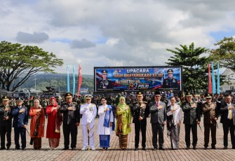 Dankodaeral IX Hadiri Upacara dan Syukuran Hari Bhayangkara Ke-80 di Polda Maluku