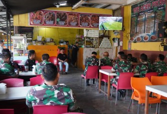 Nobar gembira piala dunia 2026 Korem 023/KS