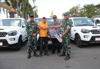Kodim 0806/Trenggalek Salurkan 50 Mobil Pickup untuk Perkuat Operasional Koperasi Merah Putih