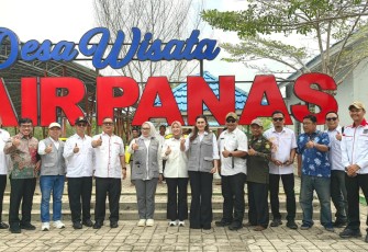 Bupati Karimun Sambut Kunjungan Kerja Komisi IX DPR RI Bersama Wakil Gubernur Kepri