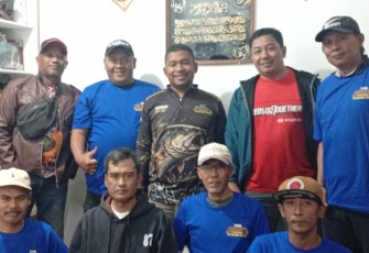 Team Bodre'x Seduluran Sepanjang Joran di Kediaman Sam Budiyono Kota Malang. Sabtu (11/7)
