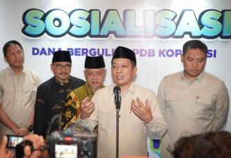 Menteri Koperasi (Menkop) Ferry Juliantono