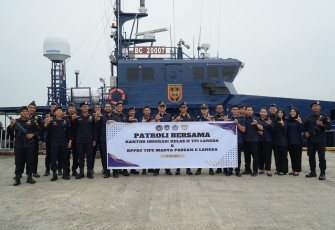 Bea Cukai Langsa dan Imigrasi Gelar Patroli Laut Terpadu di Pesisir Timur Aceh*