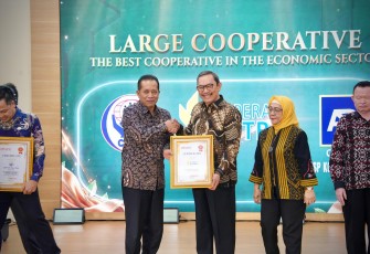 Menteri Koperasi (Menkop) Ferry Juliantono 