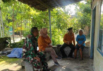 Peltu Yuli Bersama Perawat dan Perangkat Desa Cek Kondisi ODGJ, Pastikan Mendapat Perhatian dan Pendampingan