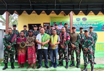 Wujud Nyata Kepedulian di Tapal Batas, Satgas Pamtas RI–RDTL Sektor Timur Yonarmed 12 Kostrad 
