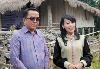 Staf Khusus Bidang Reforma Agraria, Rezka Oktoberia, pada Sosialisasi Pengadministrasian dan Pendaftaran Tanah Ulayat Provinsi NTT, di Kabupaten Sumba Timur, Rabu (22/07/2026)