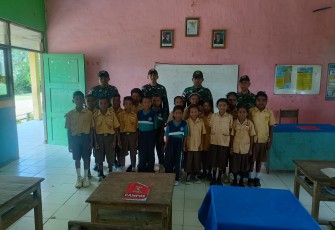 Pos Nananoe Tanamkan Semangat Belajar Melalui Gadik di SDI Nananoe