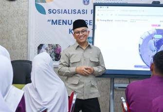 Wakil Menteri Pendidikan Dasar dan Menengah (Wamendikdasmen), Atip Latipulhayat