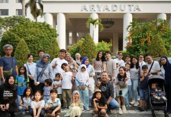 ARYADUTA Lippo Village Ajak Keluarga Rayakan Hari Anak Nasional Lewat Family Photo Walk Bersama Kanca Kids dan Boylagi