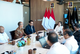 Wakil Menteri Ekraf, Irene Umar, menerima audiensi Wali Kota Tasikmalaya, Viman Alfarizi Ramadhan di Kantor Kementerian Ekraf, Jakarta, Senin (27/7/2026)