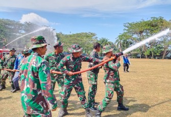 Kodam XVIII/Kasuari Perkuat Pemahaman Masyarakat dalam Penanganan Kebakaran