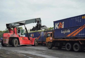 KAI Logistik Kelola 8,7 Juta Ton Angkutan Barang Sepanjang Semester I 2026