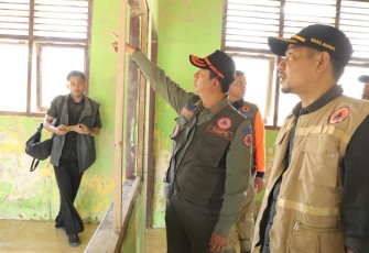 Kepala Badan Nasional Penanggulangan Bencana (BNPB) Letjen TNI Dr. Suharyanto, S.Sos., M.M., memastikan percepatan pemulihan pascabencana di Kabupaten Aceh Timur.