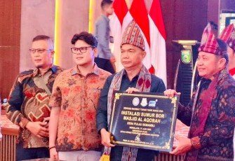 Kolaborasi SUCOFINDO–ABPEDNAS Hadirkan Akses Air Bersih bagi Desa Pulau Semambu