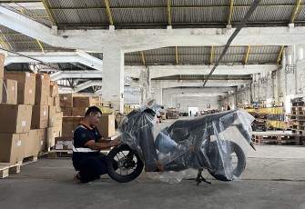 KAI Logistik memastikan layanan pengiriman angkutan barang retail melalui KALOG Express tetap beroperasi secara optimal.