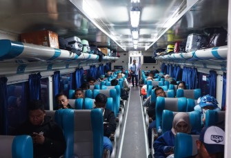 Libur Panjang Paskah Dimanfaatkan Maksimal, KAI Divre III Palembang Layani 26.309 Pelanggan
