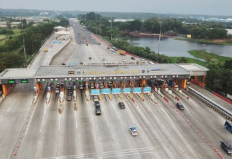 Potongan Tarif Tol Berlaku Hari ini di Tol Trans Jawa, JTT Terus Pantau Lalu Lintas Melewati GT Cikampek Utama
