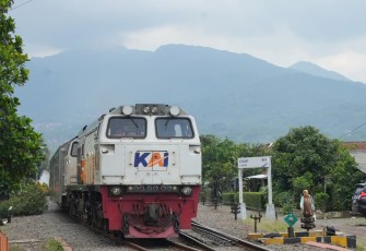 Sejumlah KA Dialihkan Melewati wilayah Daop 2 Bandung