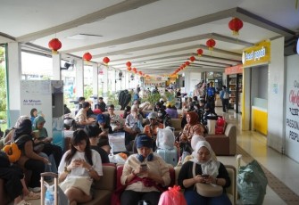 suasana stasiun di daop 2 bandung