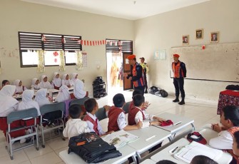 KAI Ingatkan Larangan Beraktivitas di Jalur Rel